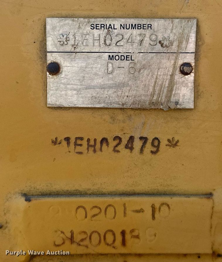 image for item EK0013 2004 Caterpillar  D6R XL dozer