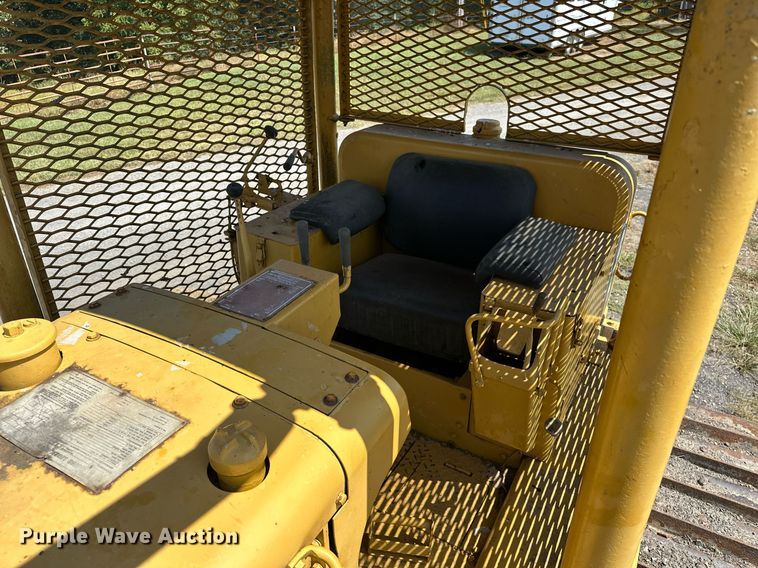 image for item EK0014 1971 Caterpillar  D5 dozer