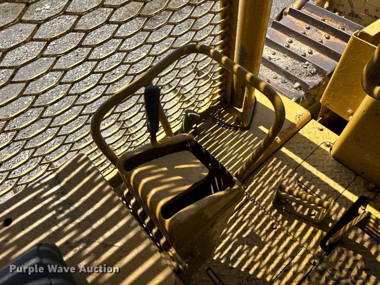 image for item EK0014 1971 Caterpillar  D5 dozer