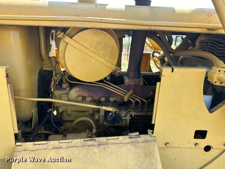 image for item EK0014 1971 Caterpillar  D5 dozer