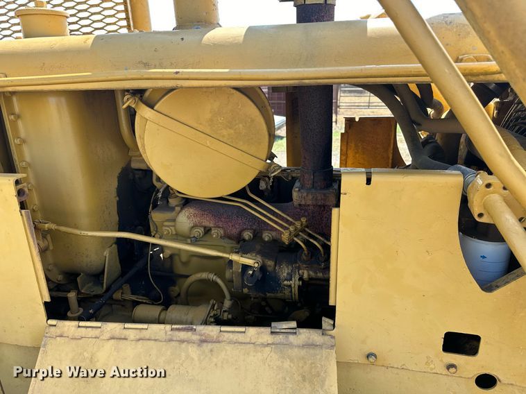 image for item EK0014 1971 Caterpillar  D5 dozer