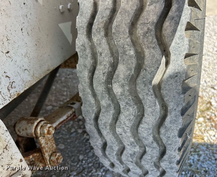 image for item EK3276 1989 Camel 4-30818  Sewer Jetter Trailer