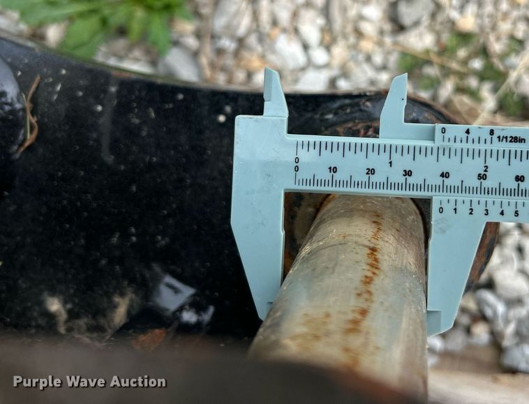 image for item EK3322 Caterpillar B6 breaker