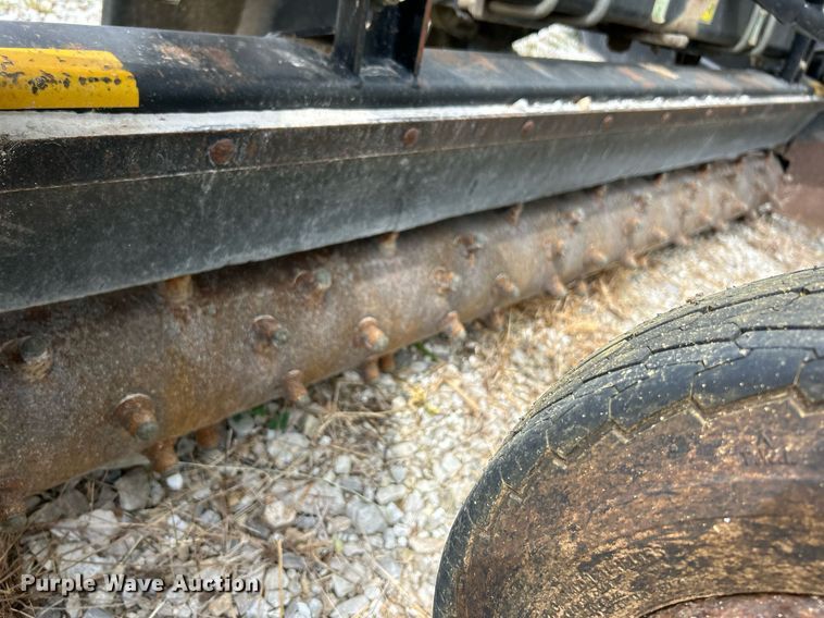 image for item EK3324 2018 Caterpillar  PR184 skid steer box rake 