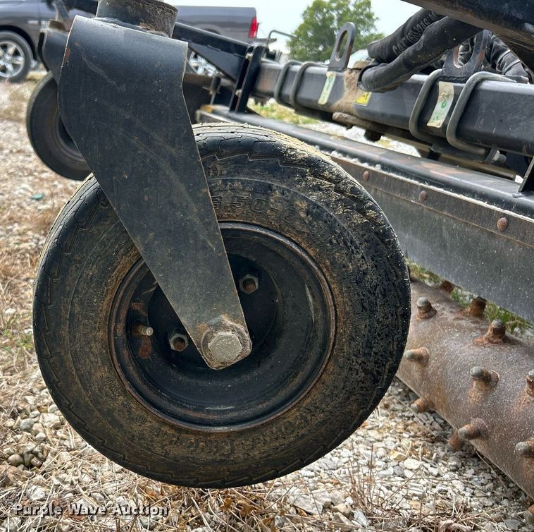 image for item EK3324 2018 Caterpillar  PR184 skid steer box rake 