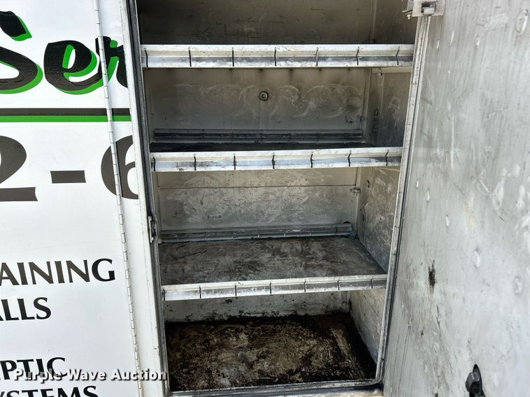 image for item EK3329 2007 Kenworth  T300 utility / service truck