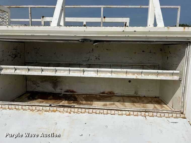 image for item EK3329 2007 Kenworth  T300 utility / service truck