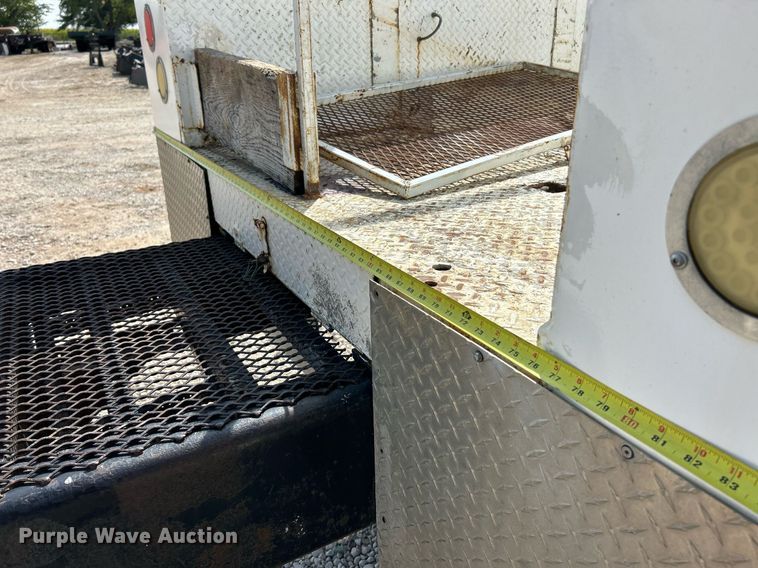 image for item EK3329 2007 Kenworth  T300 utility / service truck