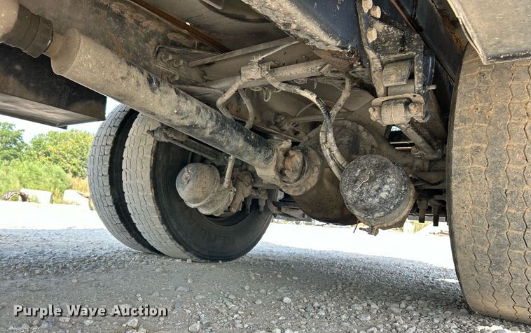 image for item EK3329 2007 Kenworth  T300 utility / service truck