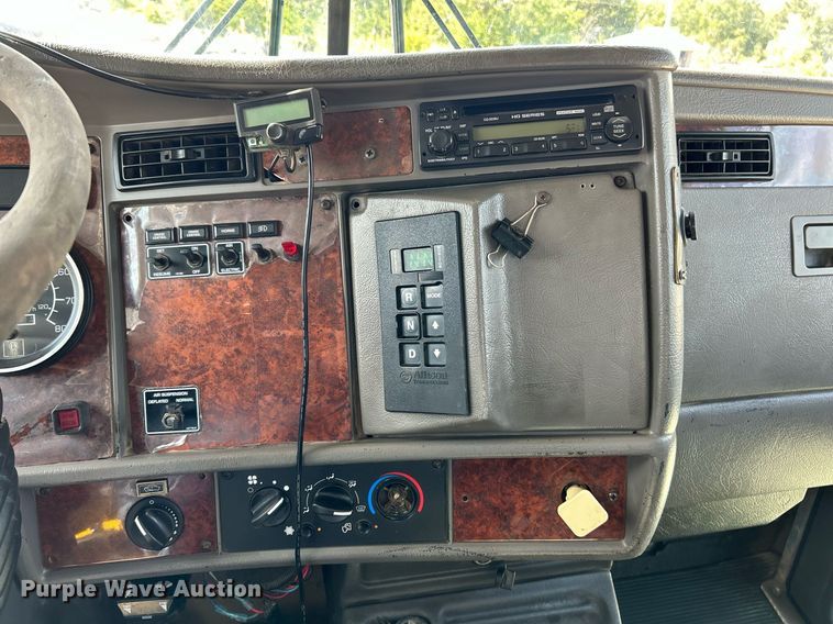 image for item EK3329 2007 Kenworth  T300 utility / service truck