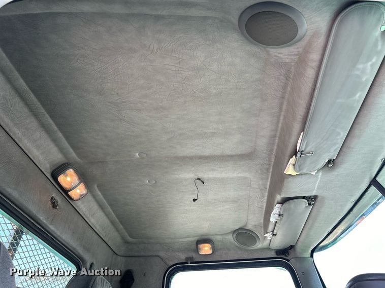 image for item EK3329 2007 Kenworth  T300 utility / service truck