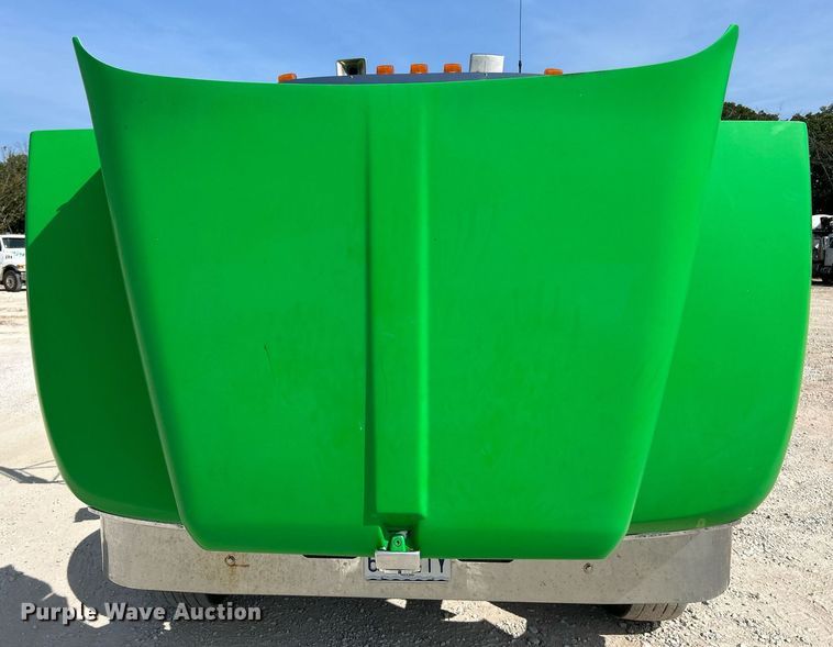 image for item EK3329 2007 Kenworth  T300 utility / service truck