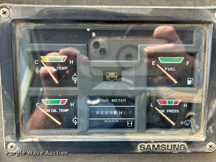 image for item EK3330 1993 Samsung  SL150 wheel loader