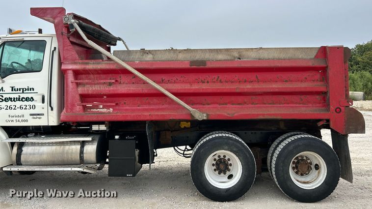 image for item EK3332 1999 Sterling  L9511 dump truck