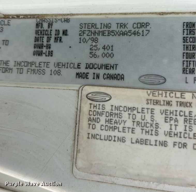 image for item EK3332 1999 Sterling  L9511 dump truck