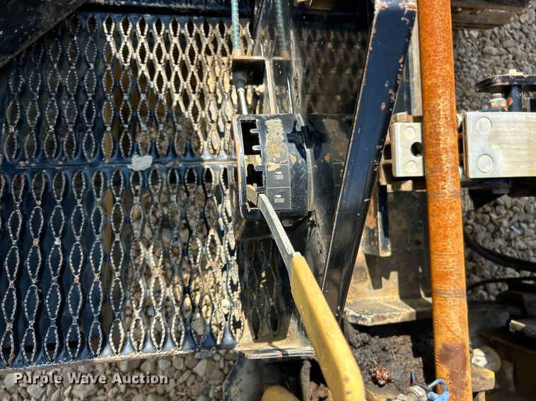 image for item EK3354 2015 Vermeer D24X40II directional boring unit