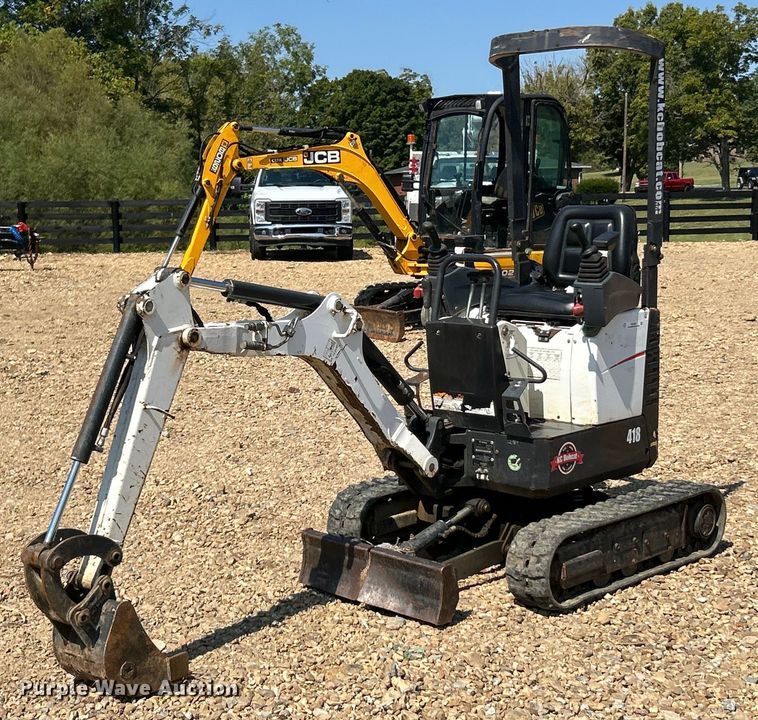 image for item EK3359 2016 Bobcat 418 AA mini excavator