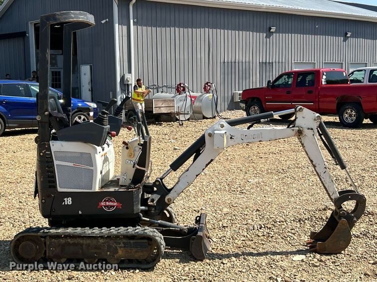 image for item EK3359 2016 Bobcat 418 AA mini excavator