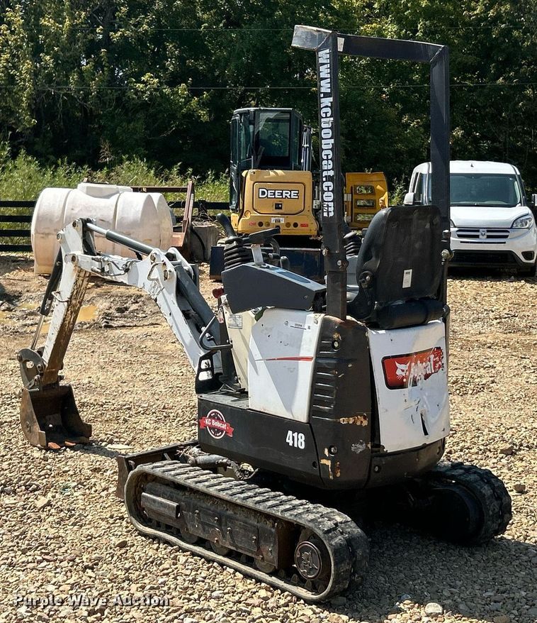 image for item EK3359 2016 Bobcat 418 AA mini excavator