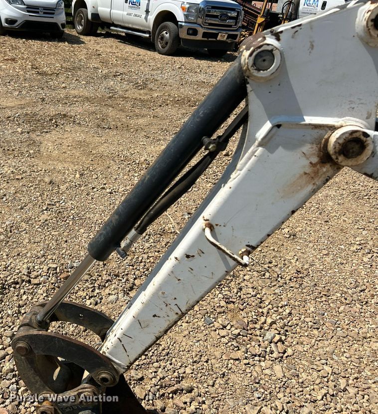 image for item EK3359 2016 Bobcat 418 AA mini excavator