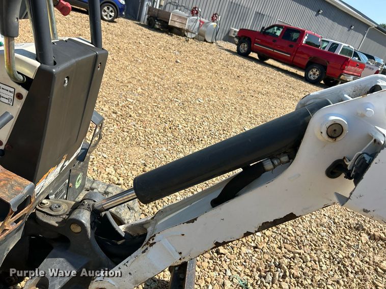 image for item EK3359 2016 Bobcat 418 AA mini excavator