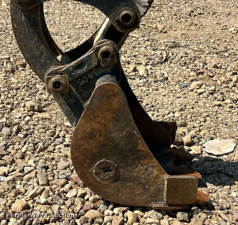 image for item EK3359 2016 Bobcat 418 AA mini excavator