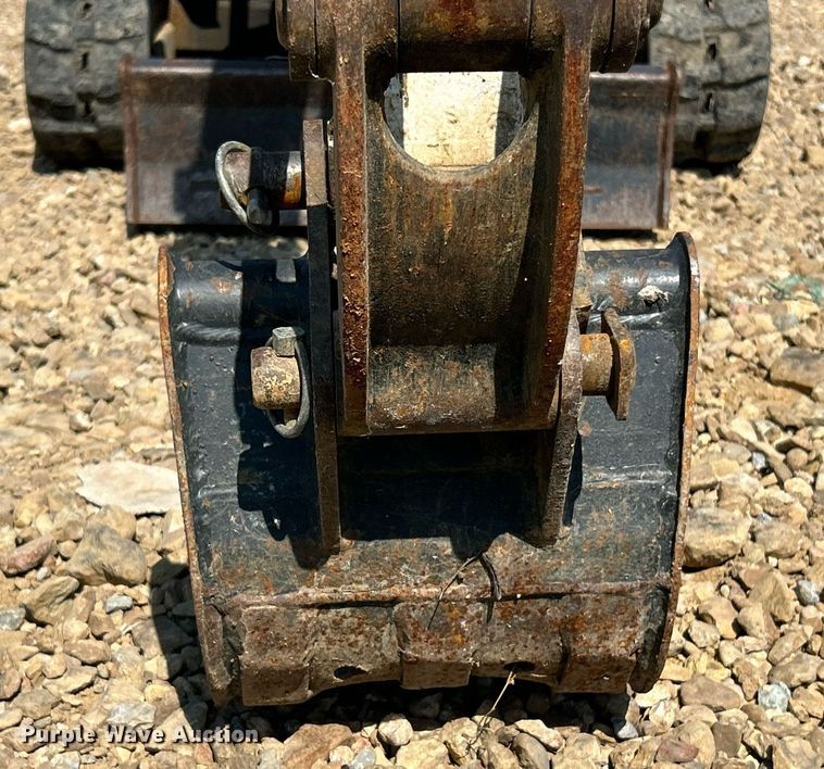 image for item EK3359 2016 Bobcat 418 AA mini excavator