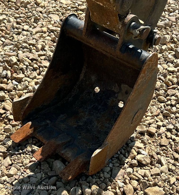 image for item EK3359 2016 Bobcat 418 AA mini excavator