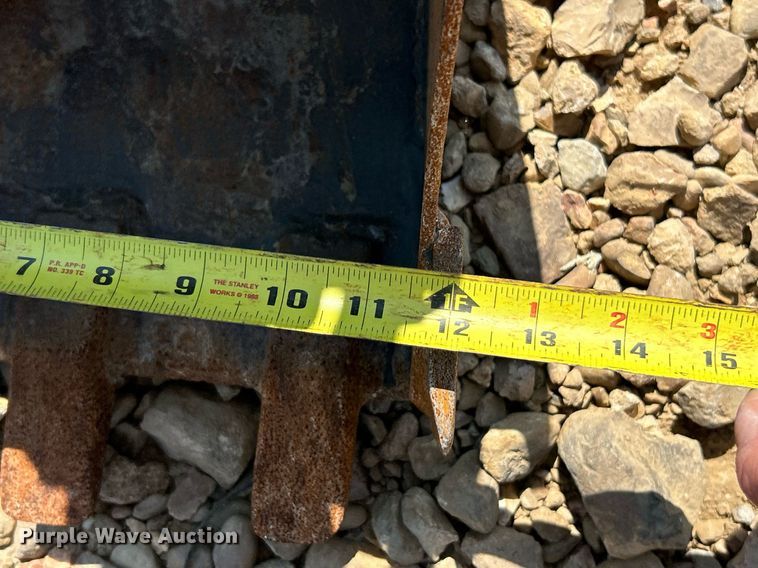 image for item EK3359 2016 Bobcat 418 AA mini excavator