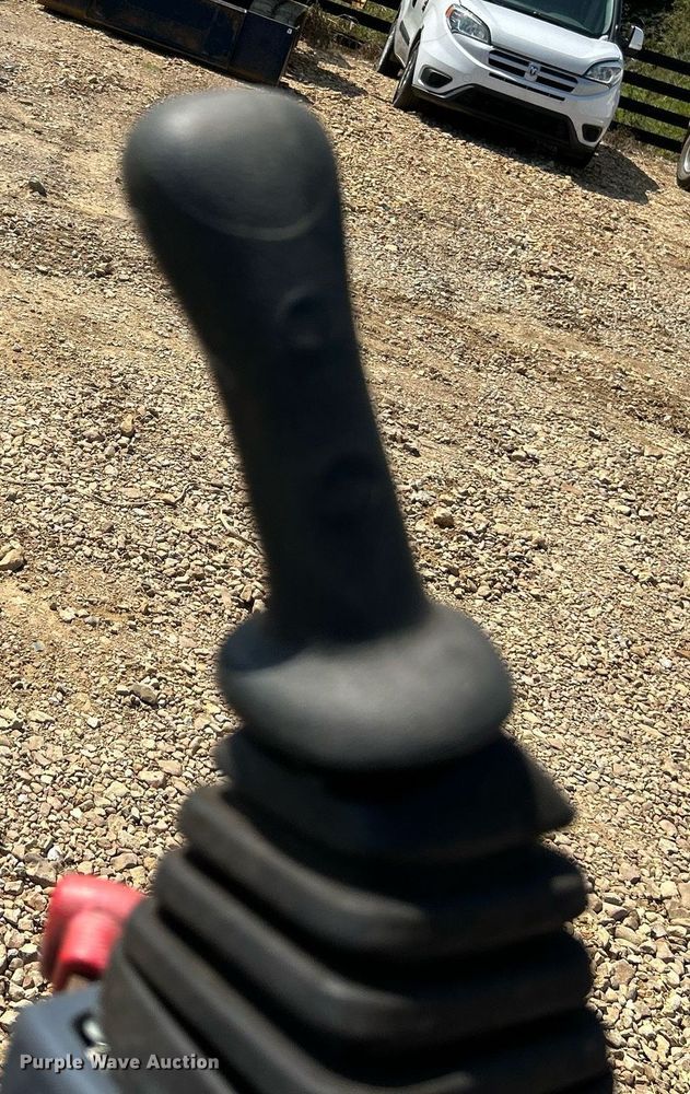 image for item EK3359 2016 Bobcat 418 AA mini excavator