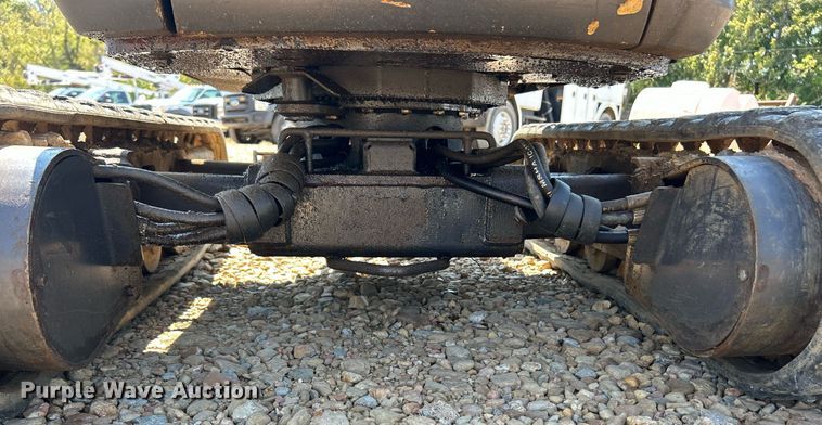 image for item EK3359 2016 Bobcat 418 AA mini excavator