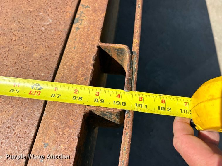 image for item EK3369 2019 Maxwell equipment trailer