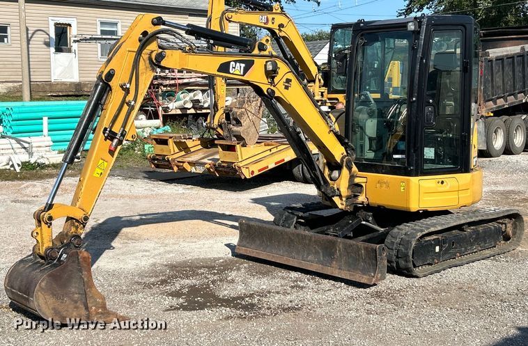 image for item EK3378 2017 Caterpillar  303.5E2 CR mini excavator