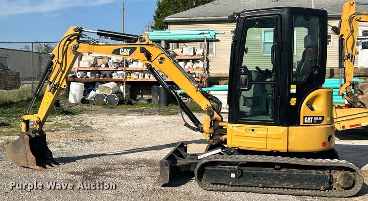 image for item EK3378 2017 Caterpillar  303.5E2 CR mini excavator