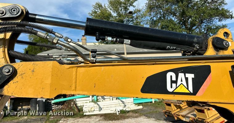 image for item EK3378 2017 Caterpillar  303.5E2 CR mini excavator