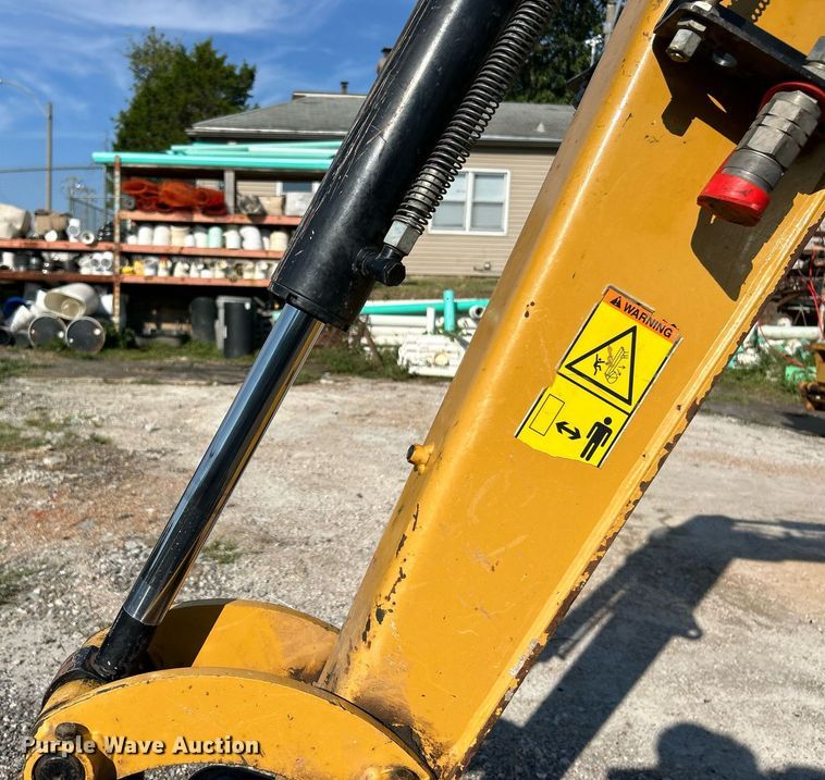 image for item EK3378 2017 Caterpillar  303.5E2 CR mini excavator