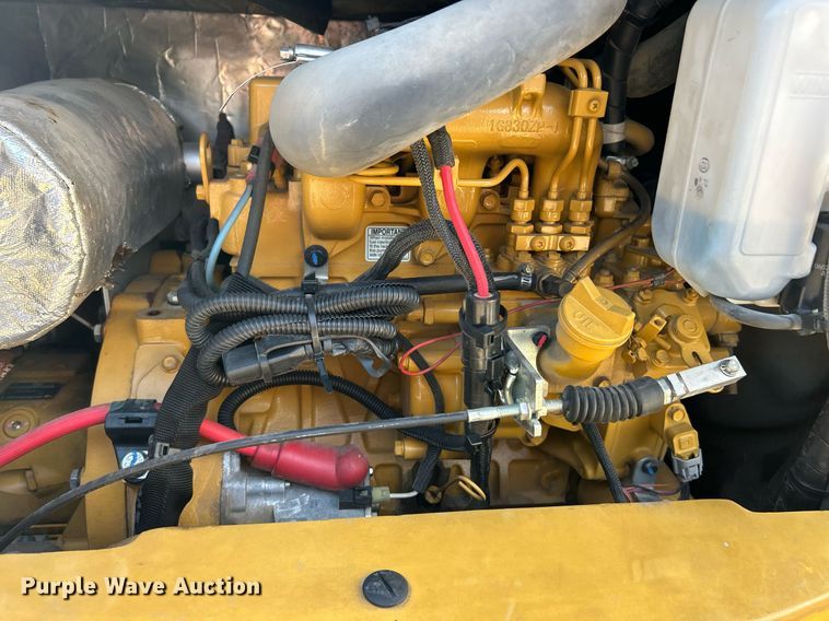 image for item EK3378 2017 Caterpillar  303.5E2 CR mini excavator