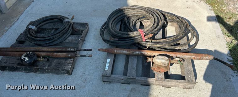 image for item EK3379 Pneumatic piercing tool 