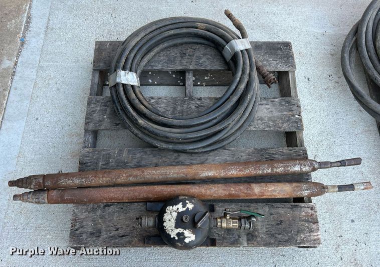 image for item EK3379 Pneumatic piercing tool 