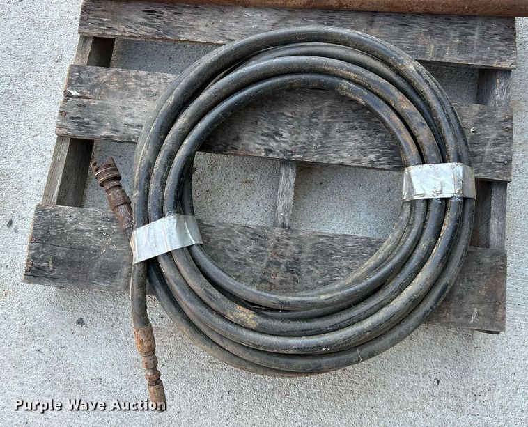 image for item EK3379 Pneumatic piercing tool 