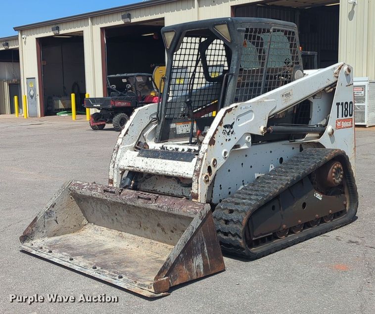 image for item EQ2119 2011 Bobcat T180 tracked skid steer loader