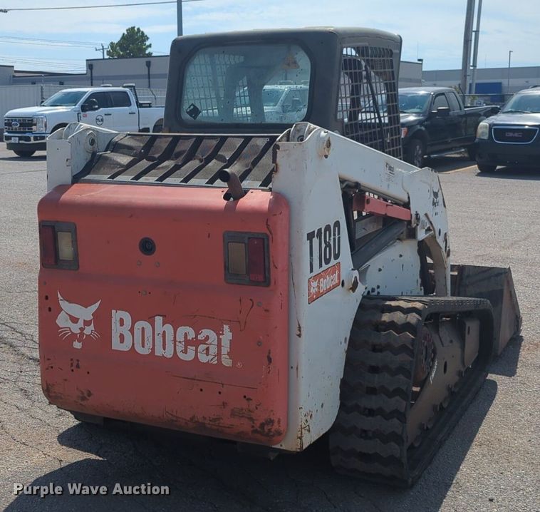 image for item EQ2119 2011 Bobcat T180 tracked skid steer loader