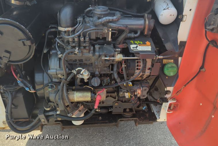 image for item EQ2119 2011 Bobcat T180 tracked skid steer loader