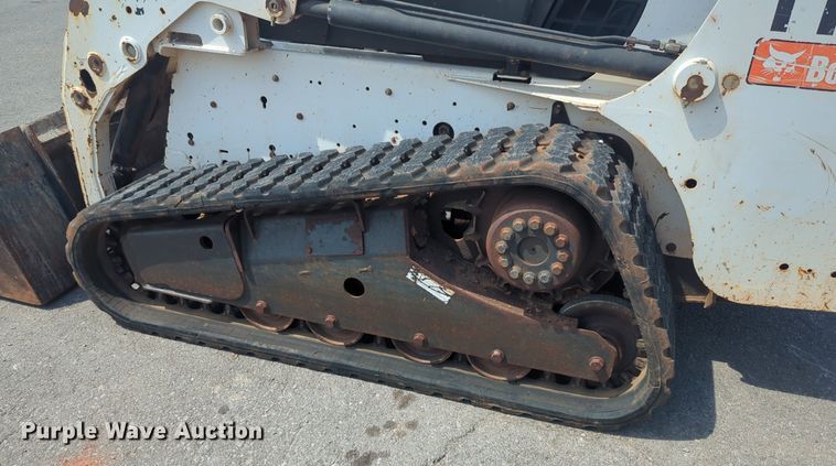 image for item EQ2119 2011 Bobcat T180 tracked skid steer loader
