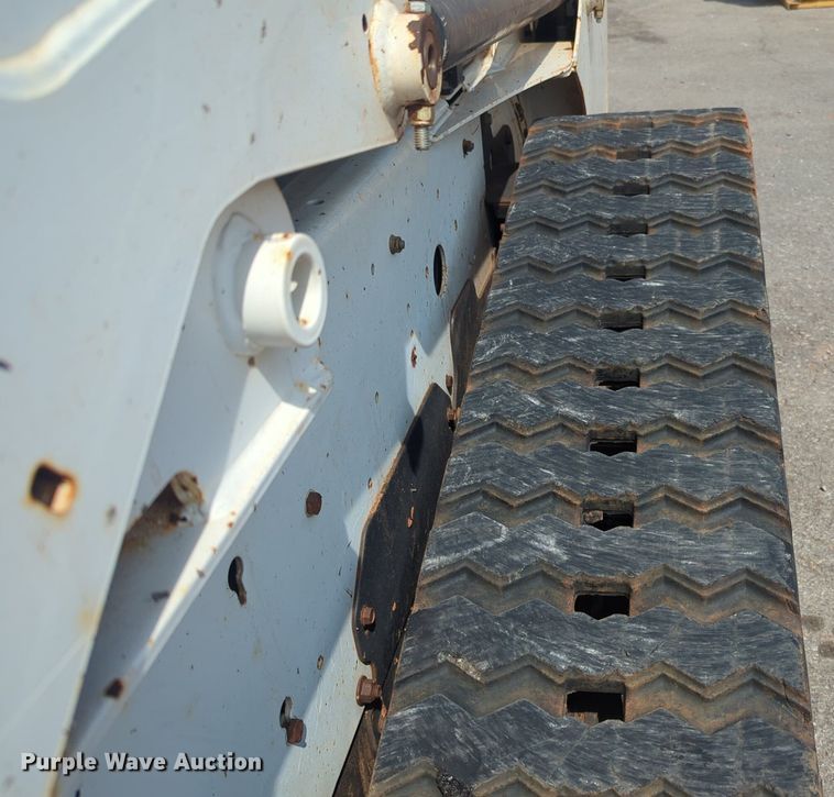 image for item EQ2119 2011 Bobcat T180 tracked skid steer loader