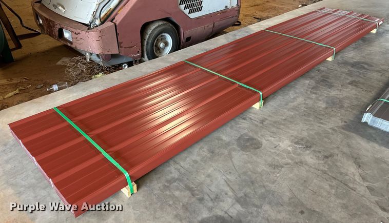 image for item IB9492 (100) sheets of metal siding/roofing 