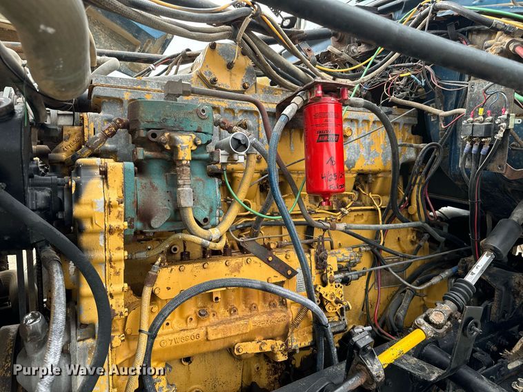 image for item IE9064 1987 Ford LTL9000 dump truck