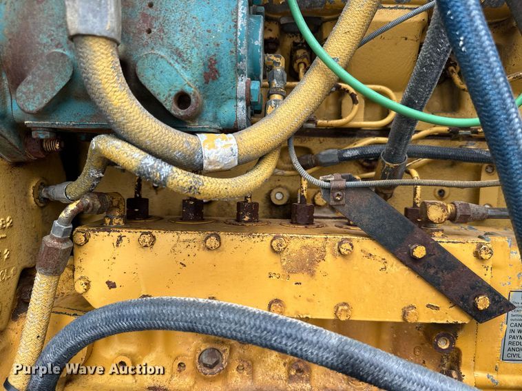 image for item IE9064 1987 Ford LTL9000 dump truck