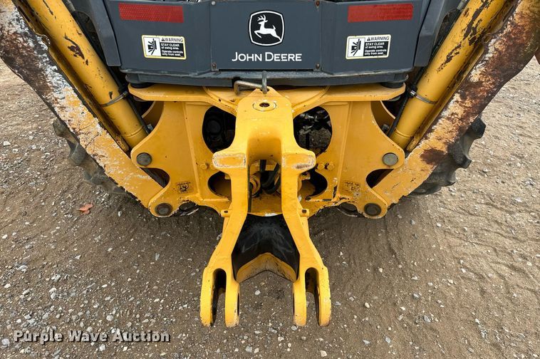 image for item IE9065 2011 John Deere 310SJ backhoe