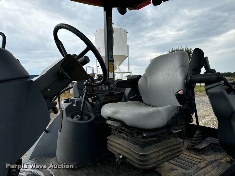 image for item IE9065 2011 John Deere 310SJ backhoe